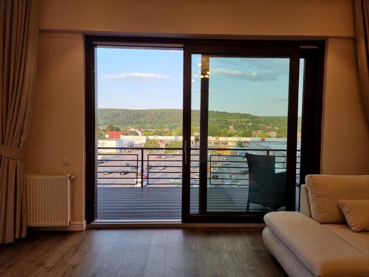 Apartament In Complex Rezidential Râmnicu Vâlcea Buitenkant foto